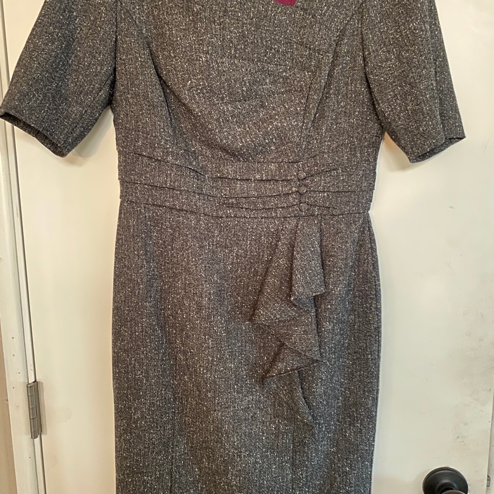 White House / Black Market dress. Gray